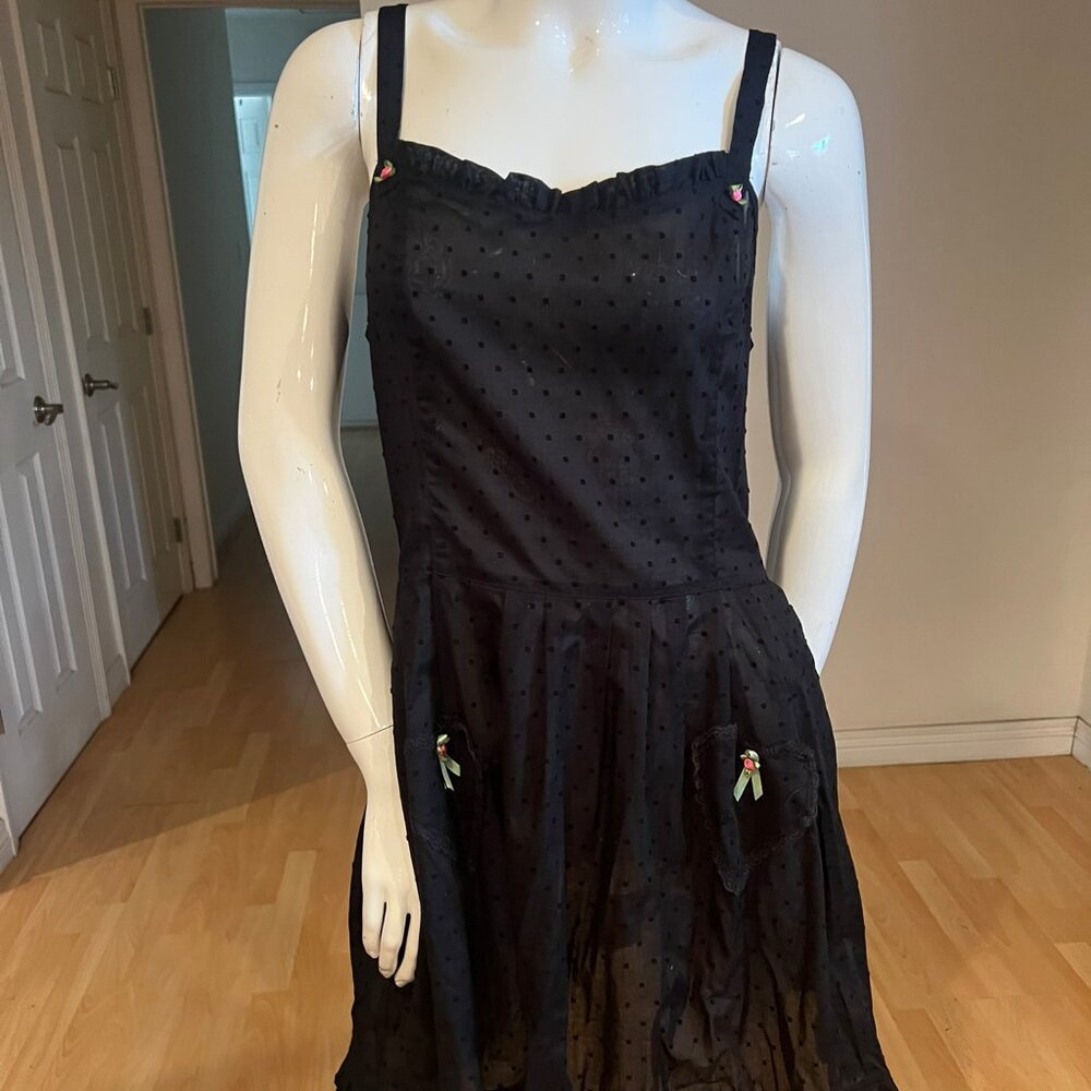 BETSEY JOHNSON INTIMATES EYELET PLEATED FRONT POCKET DRESS SIZE L LARGE